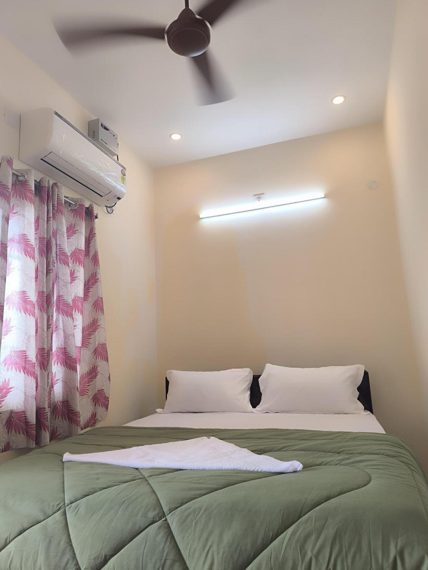 Hotel Vishnu Grand 티루파티 외부 사진