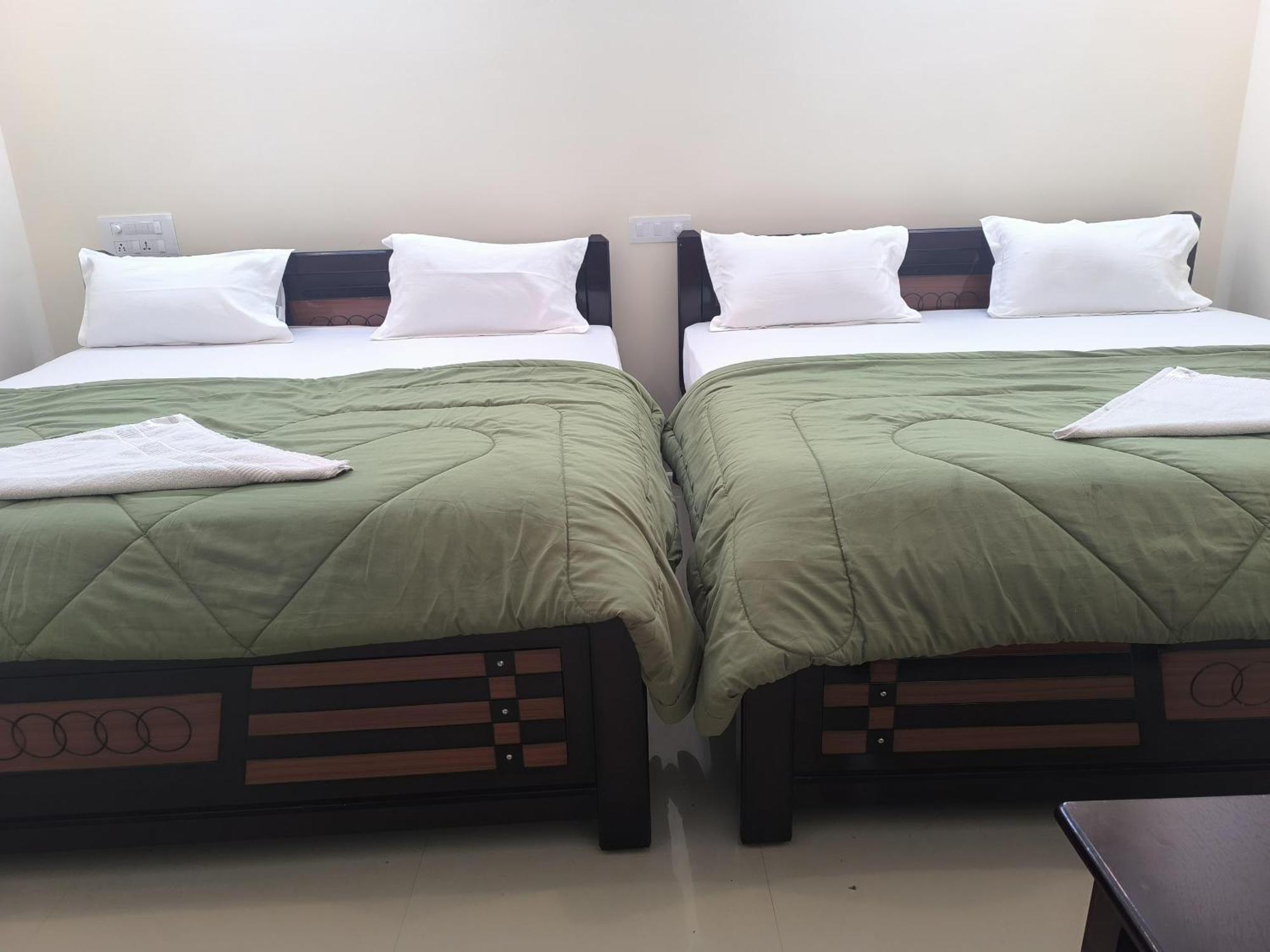 Hotel Vishnu Grand 티루파티 외부 사진